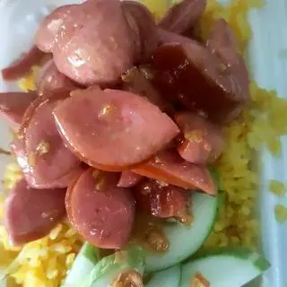 Hình ảnh Cơm Chiên Xúc Xích