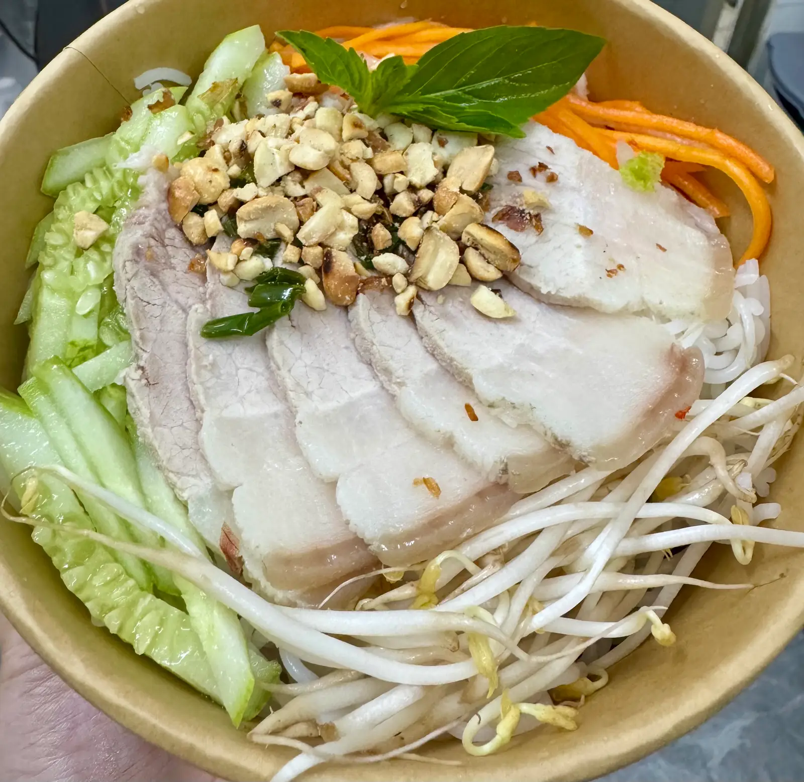 Hình ảnh Bún thịt heo