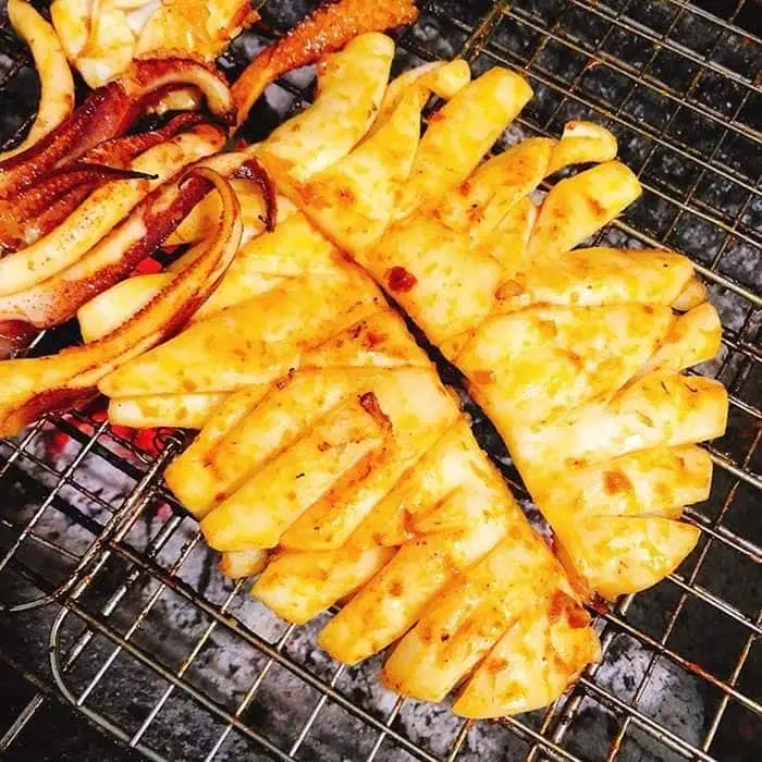 Hình ảnh mực 1 nắng nướng sa tế