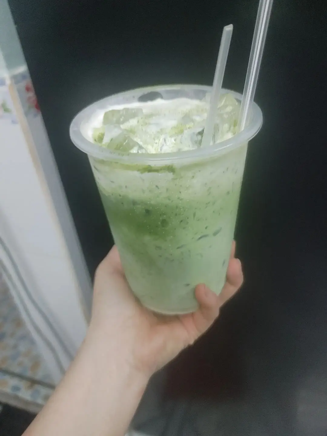 Hình ảnh Matcha latte sữa gấu