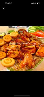 Hình ảnh Gà Nướng Lu Muối Ớt  ( Kèm 6 bánh bao)
