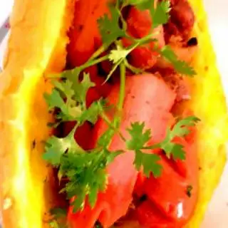 Hình ảnh Bánh Mỳ Bơ Xúc Xích