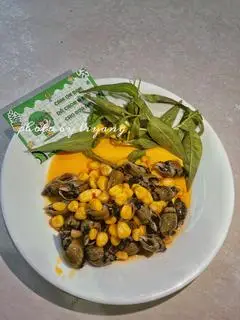 Hình ảnh Ốc Cà Na Xào Bơ Cay