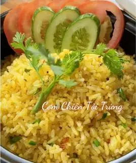 Hình ảnh Cơm Chiên Tỏi Trứng