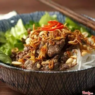Hình ảnh Bún trộn bò sốt me ( món mới - giá ưu đãi )