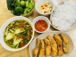 Hình ảnh BÚN CÁ CHẤM