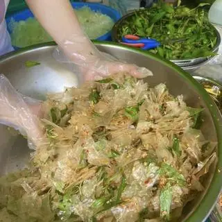 Hình ảnh Bánh Tráng Trộn Tỏi