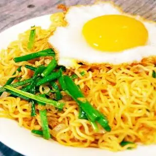 Hình ảnh Mì Xào 2 Trứng + 1 Pepsi Lạnh 