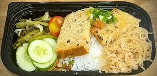Hình ảnh Cơm bì chả