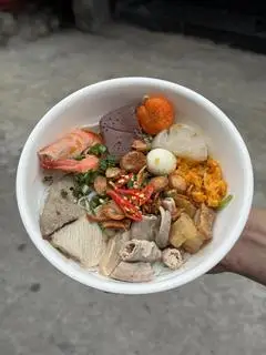 Hình ảnh Hủ tiếu mì thập cẩm