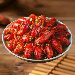 Hình ảnh Tôm Hùm Đất Cay Tê-麻辣小龙虾