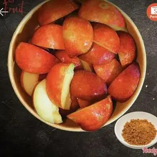 Hình ảnh Mận Sapa bổ sẵn 350 gr 
