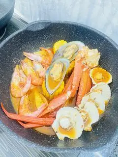 Hình ảnh Combo C3C - chân cua tuyết mix tôm thẻ, vẹm, sò
