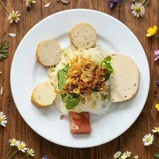 Hình ảnh Bánh ướt chả lụa - chả chiên - nem chua