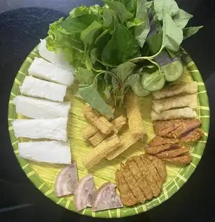 Hình ảnh Bún Đậu Thập cẩm 1 Người ăn