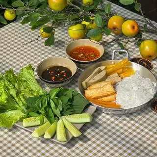 Hình ảnh Mâm cuốn chay