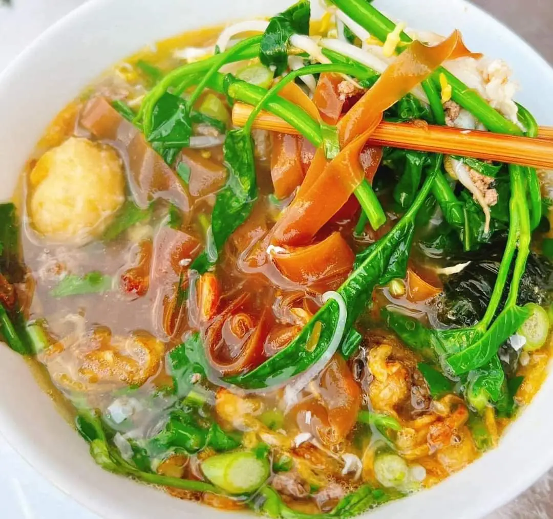 Hình ảnh Bánh Đa Đỏ Bát Thường