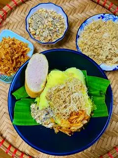 Hình ảnh Xôi xéo ruốc Bắc - chả