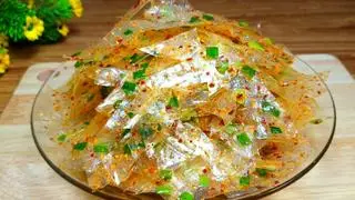 Hình ảnh Bánh tráng mỡ hành trứng cút