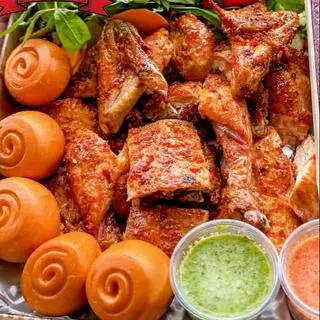 Hình ảnh gà nướng+5 bánh bao 