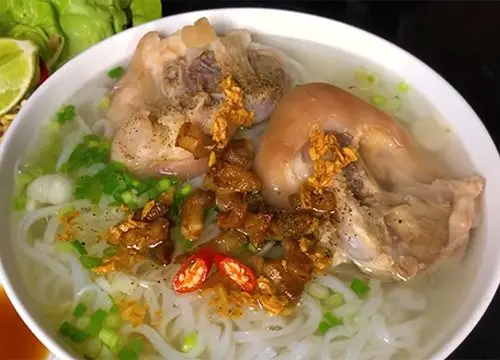 Hình ảnh hủ tiếu mì gói giò thập cẩm