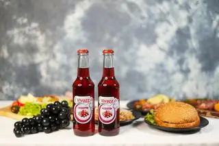 Hình ảnh Vivazz sparkling juice - Nước nho đỏ có ga - 275 ml