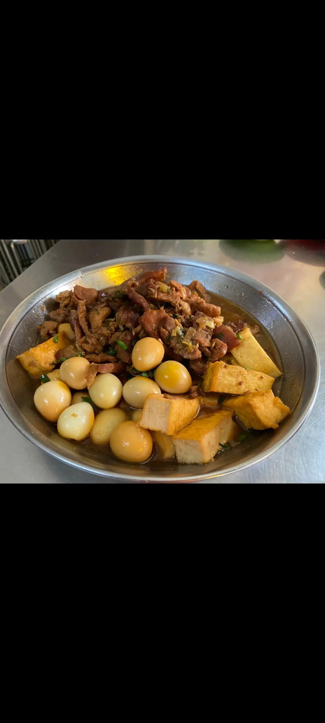 Hình ảnh Cơm thịt kho trứng cút đậu hũ + canh