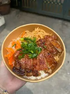 Hình ảnh Cơm Sườn + Chả Hấp