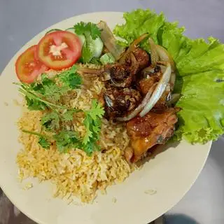 Hình ảnh cơm gà chiên nước mắm 