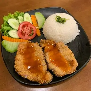 Hình ảnh Cơm thịt thăn chiên xù