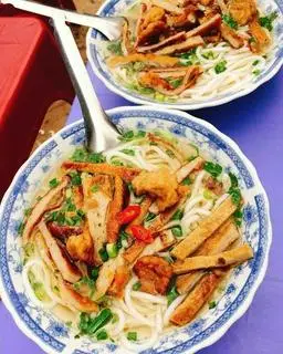 Hình ảnh Bánh canh chả cá Lagi