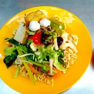 Hình ảnh Mì gói xào chay