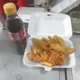 Hình ảnh Combo Đùi gà - Coca cola - Khoai chiên