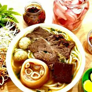Hình ảnh Tô đầy đủ
