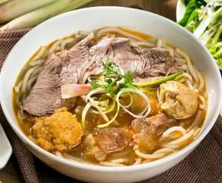 Hình ảnh BÚN BÒ GÂN CHẢ