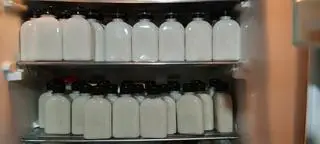 Hình ảnh Sữa gạo lứt lên men