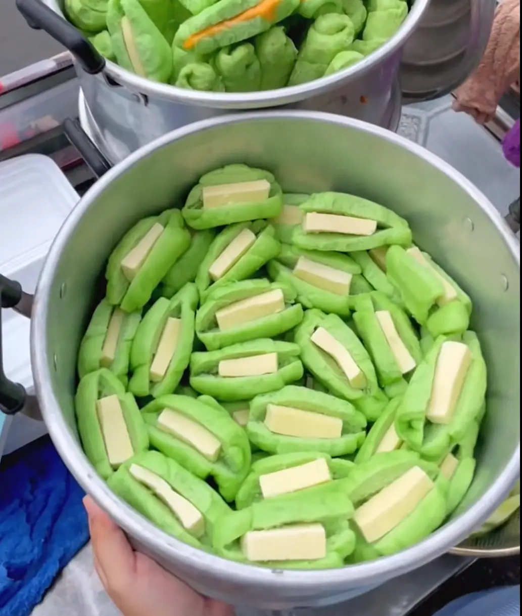 Hình ảnh BÁNH BAO LÁ DỨA PHÔ MAI