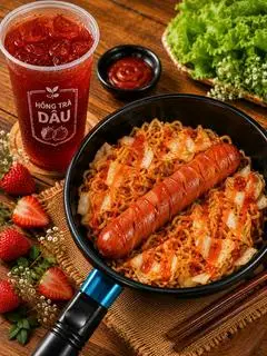 Hình ảnh Mì trộn xúc xích 