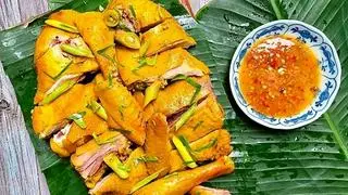 Hình ảnh 2 Con Gà Ri Ủ Muối Hoa Tiêu 