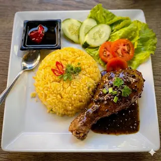 Hình ảnh Cơm gà ĐÙI TỎI (xốt tiêu đen)