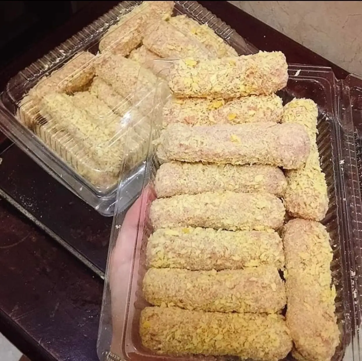 Hình ảnh Combo Nem Chua Rán Chưa Chiên 20 Cái