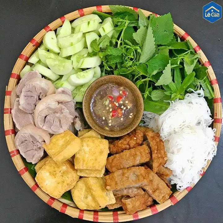 Hình ảnh bún đậu thịt luộc chả cốm