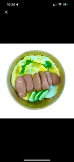 Hình ảnh Combo cơm xúc xích phủ trứng - canh rong biển