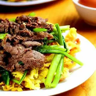 Hình ảnh Phở chiên trứng
