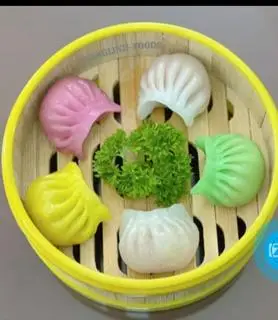 Hình ảnh Há Cảo Ngũ Sắc Xíu Mại