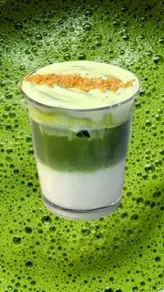 Hình ảnh Matcha Latte Kem Hạt Dẻ