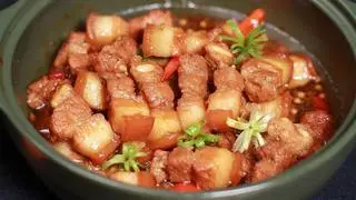 Hình ảnh Cơm Chiên Ba Rọi+ Trứng Ốp La