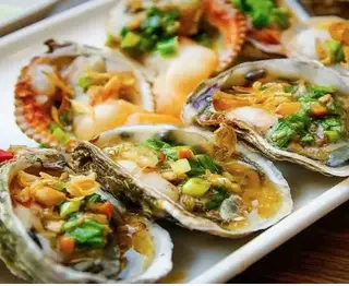 Hình ảnh Hàu nướng mỡ hành