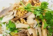Hình ảnh Miến gà trộn đặc biệt