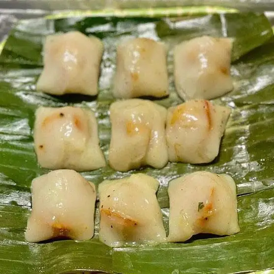 Hình ảnh Bánh Ít tôm thịt (1 Cái)